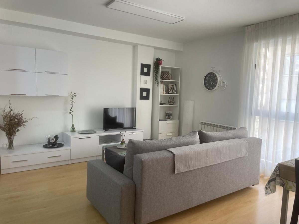 Апартаменти Apartamento Pinares Сорія Екстер'єр фото